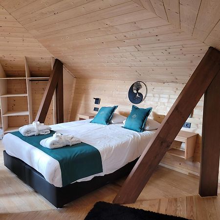 Utopia Village - Art & Nature Lodges Mons Exterior photo