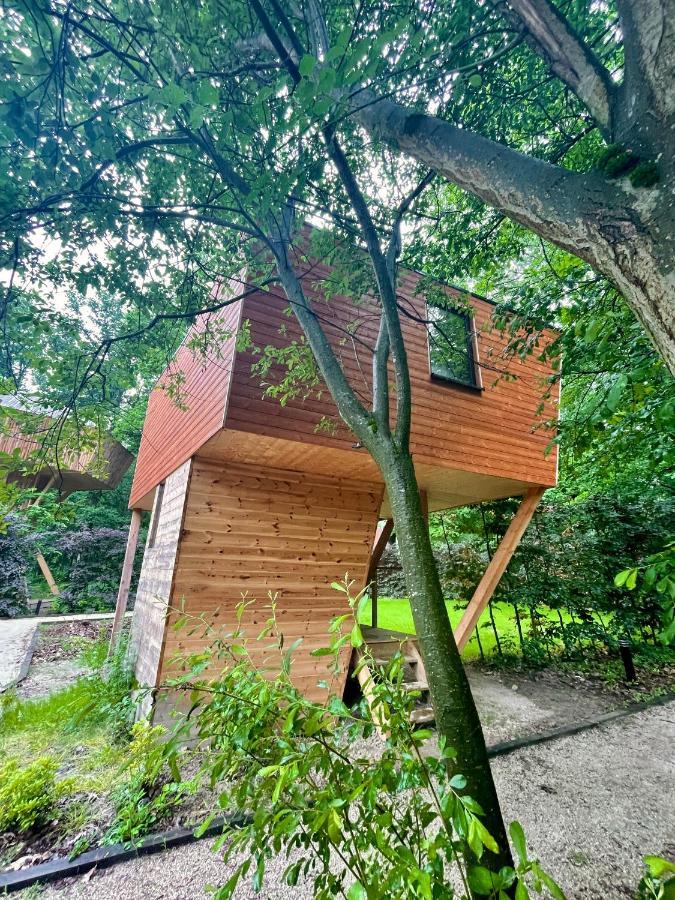 Utopia Village - Art & Nature Lodges Mons Exterior photo