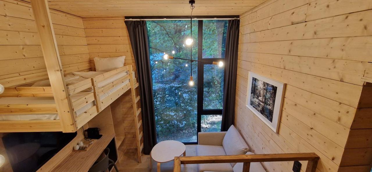 Utopia Village - Art & Nature Lodges Mons Exterior photo