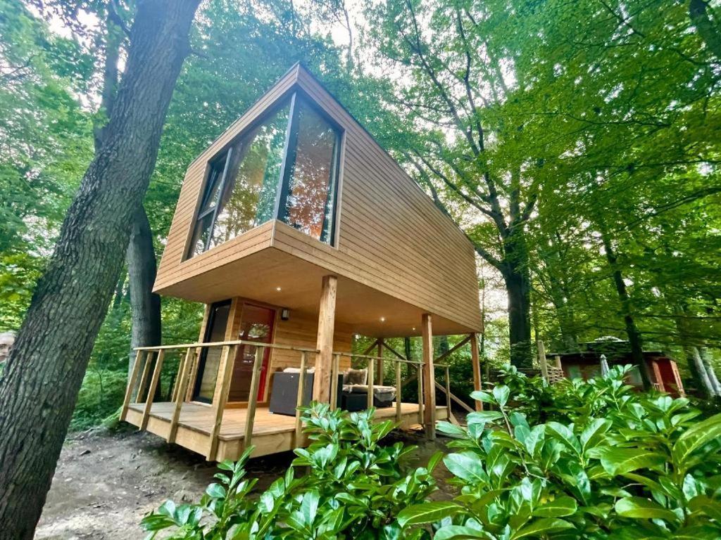 Utopia Village - Art & Nature Lodges Mons Exterior photo