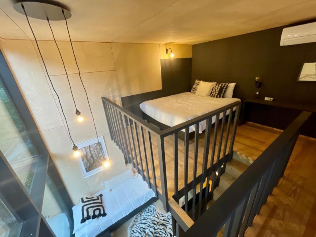 Utopia Village - Art & Nature Lodges Mons Exterior photo