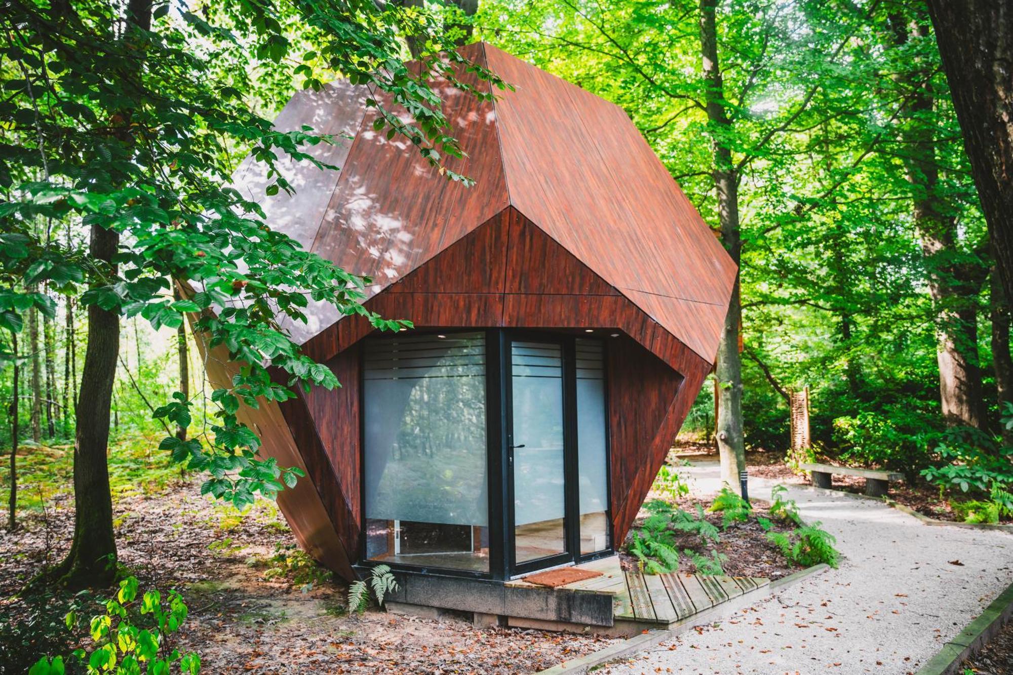 Utopia Village - Art & Nature Lodges Mons Exterior photo