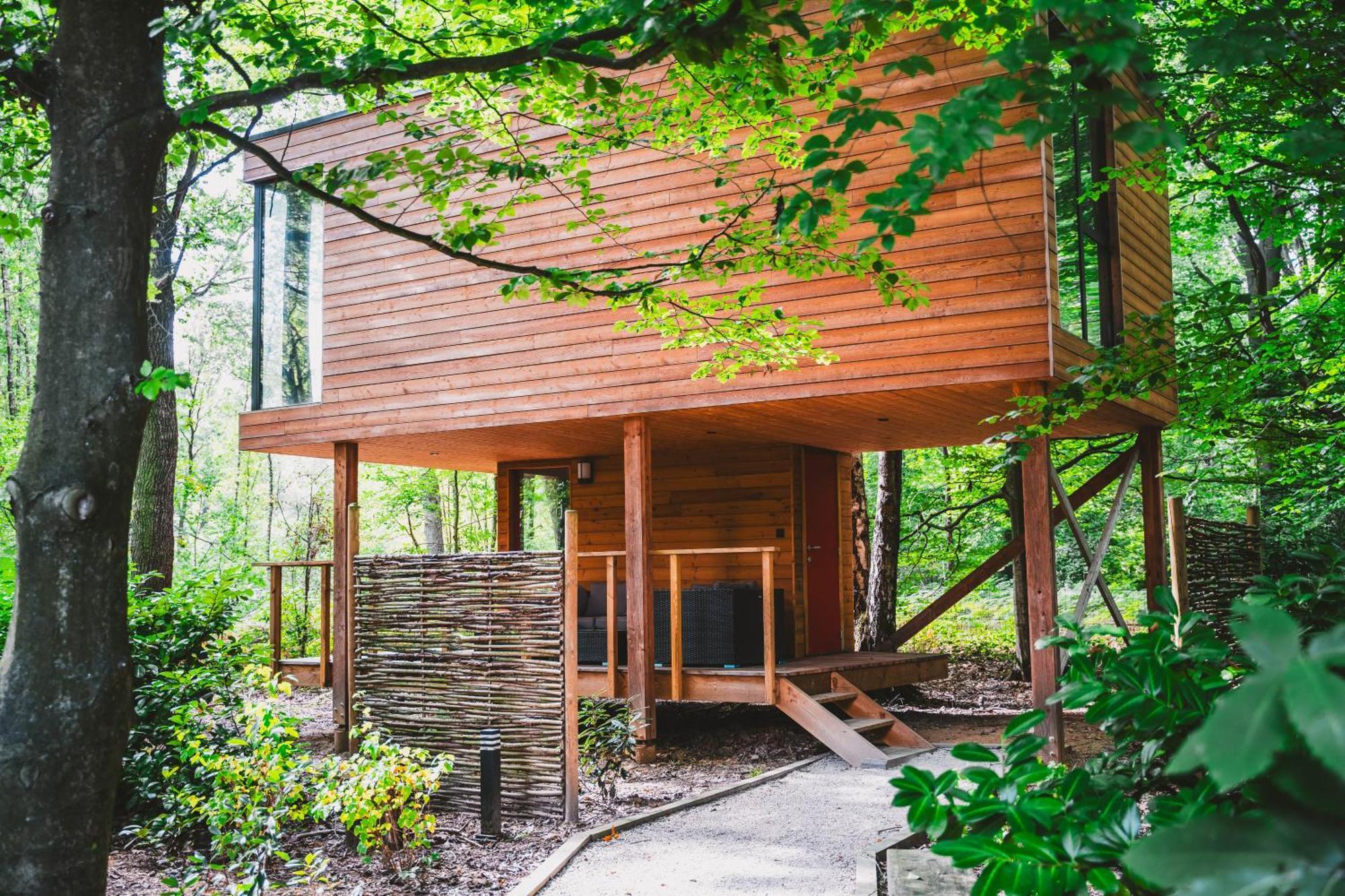 Utopia Village - Art & Nature Lodges Mons Exterior photo