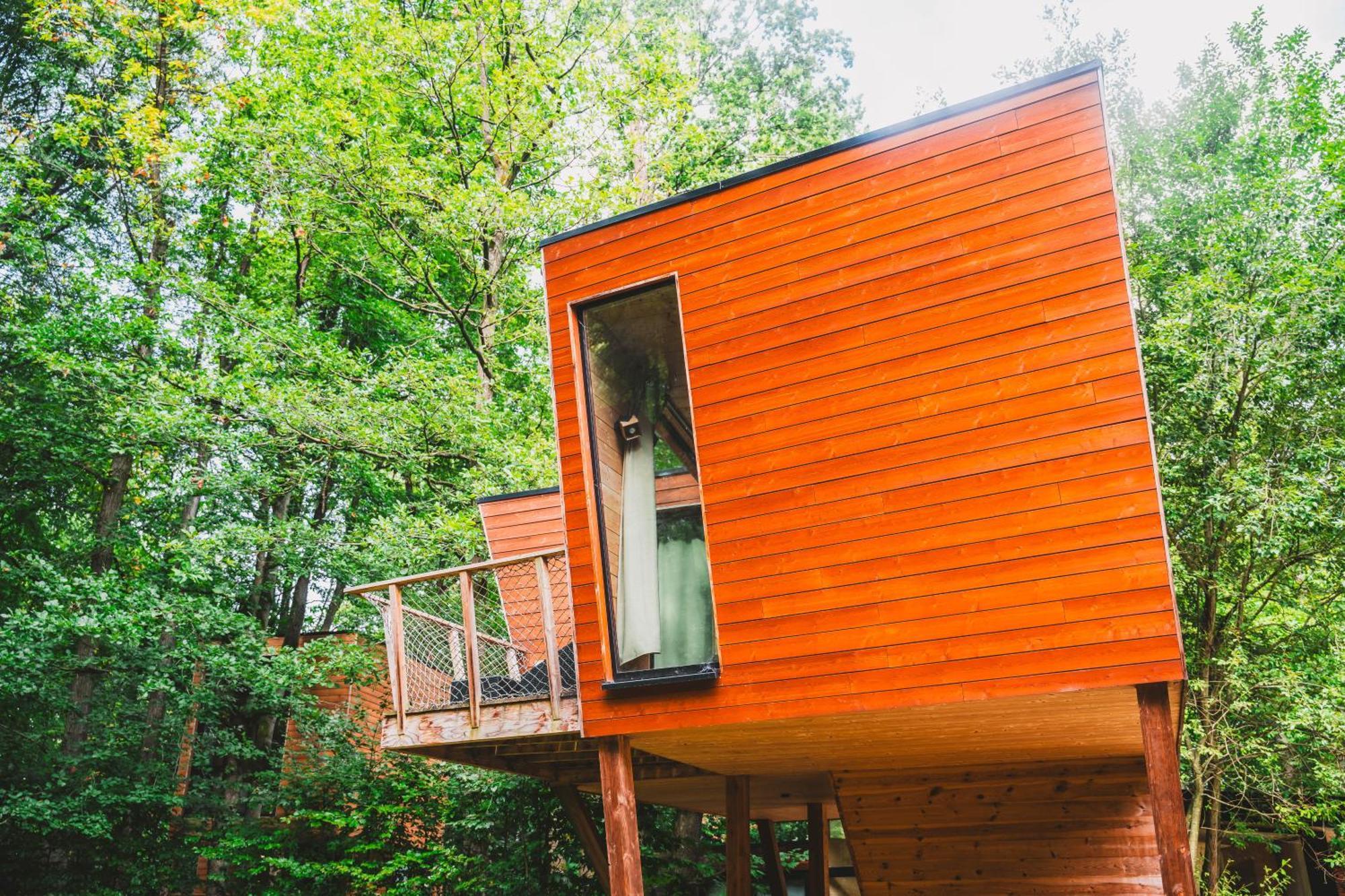 Utopia Village - Art & Nature Lodges Mons Exterior photo