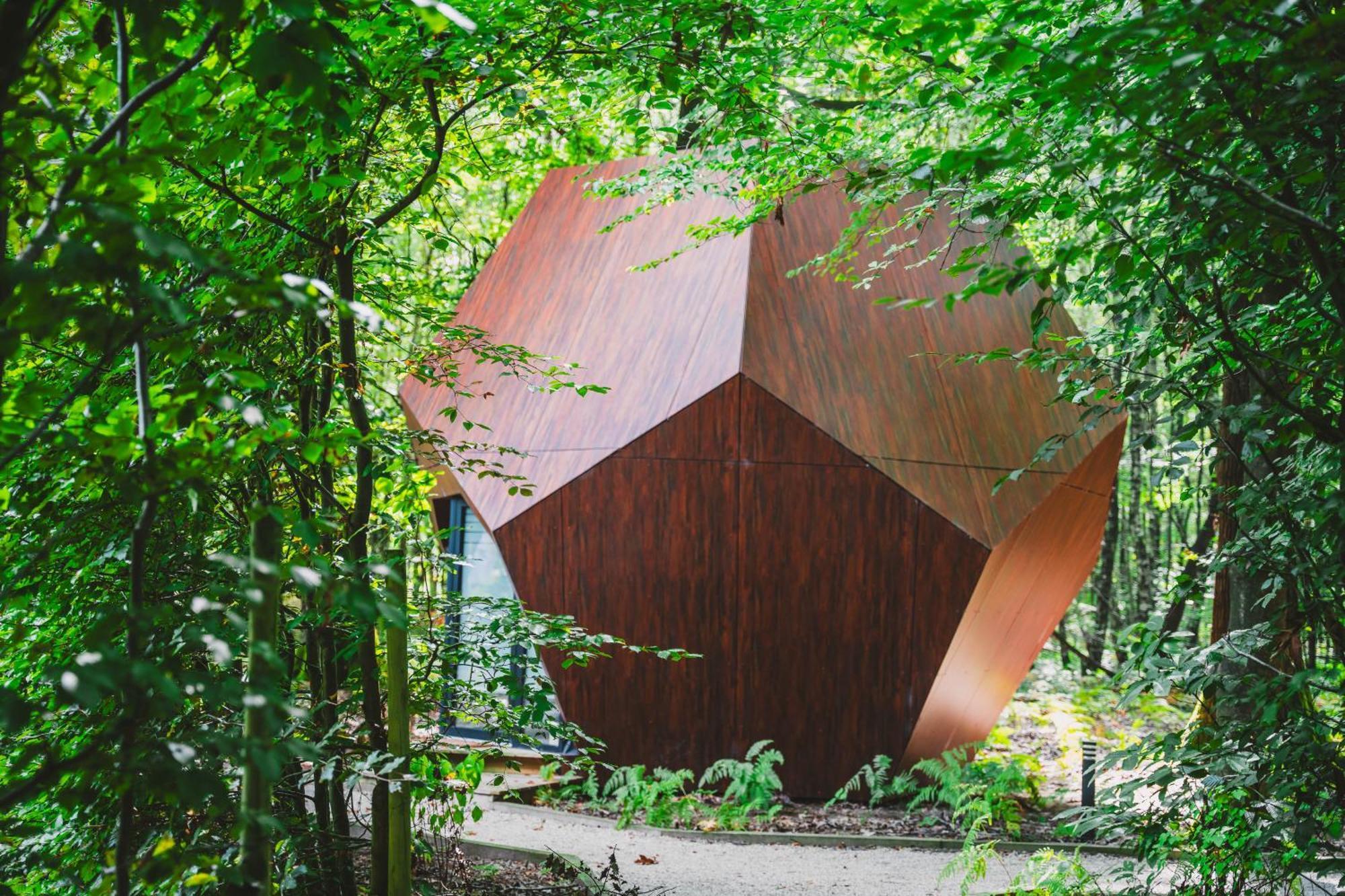 Utopia Village - Art & Nature Lodges Mons Exterior photo