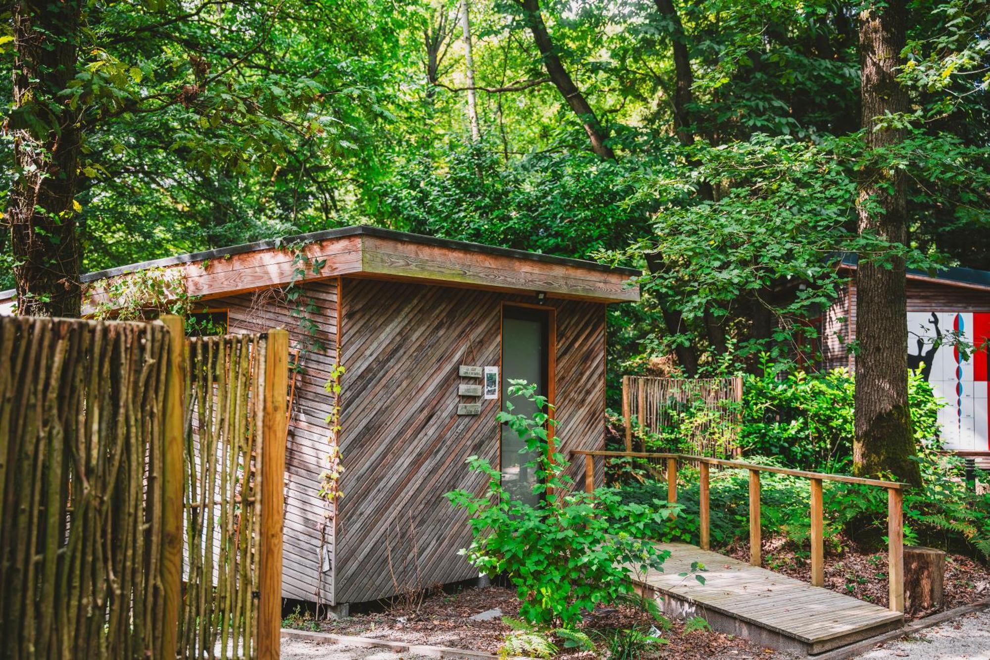 Utopia Village - Art & Nature Lodges Mons Exterior photo