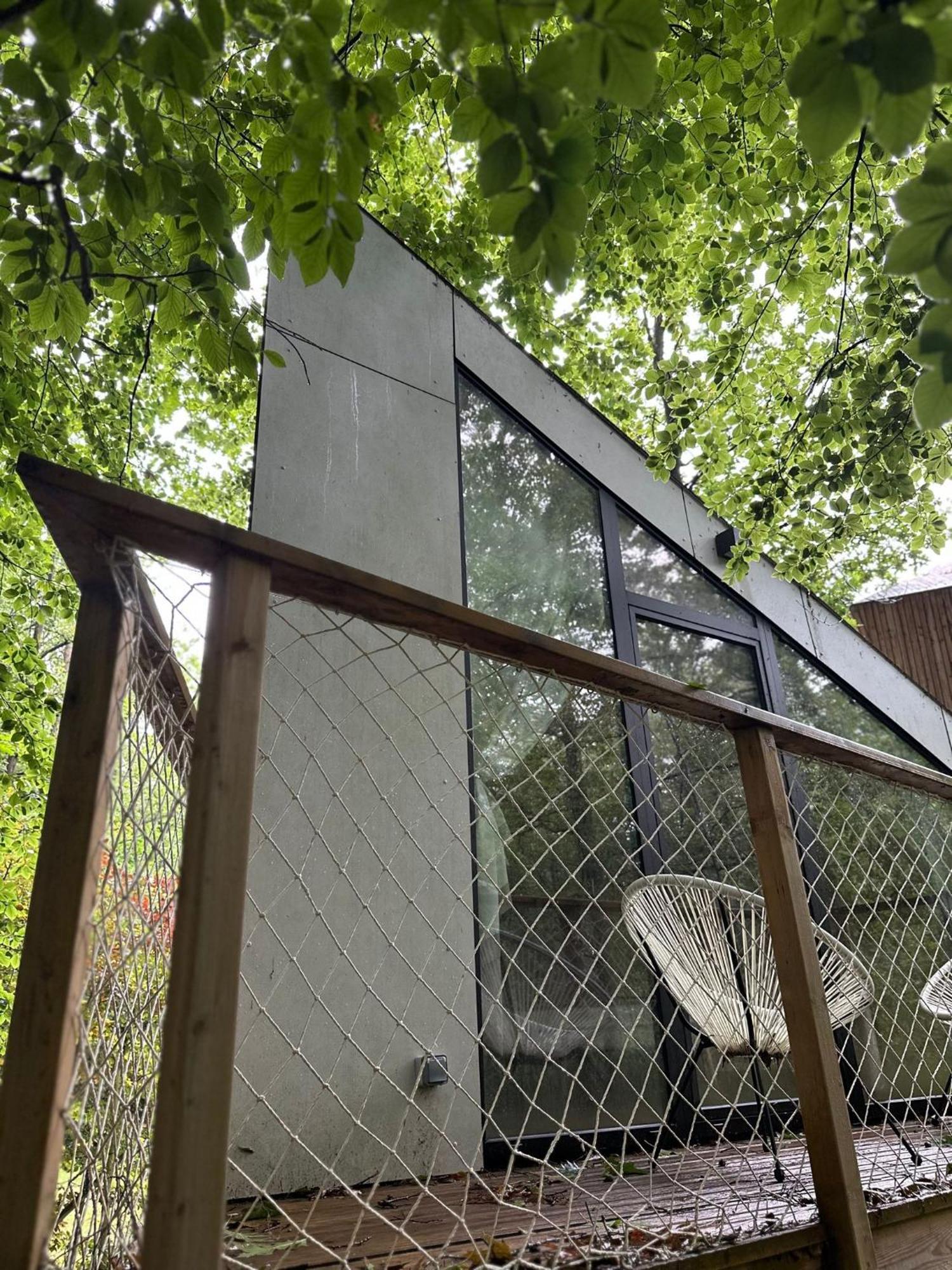 Utopia Village - Art & Nature Lodges Mons Exterior photo